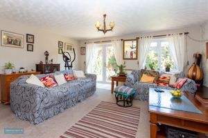 Sitting Room- click for photo gallery